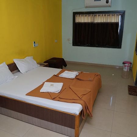 דמאן Hotel Umesh מראה חיצוני תמונה