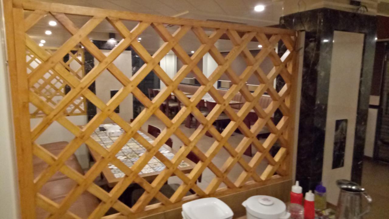 דמאן Hotel Umesh מראה חיצוני תמונה